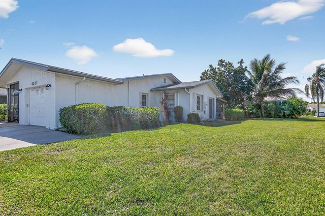 6277 Overland Place, Delray Beach, FL 33484