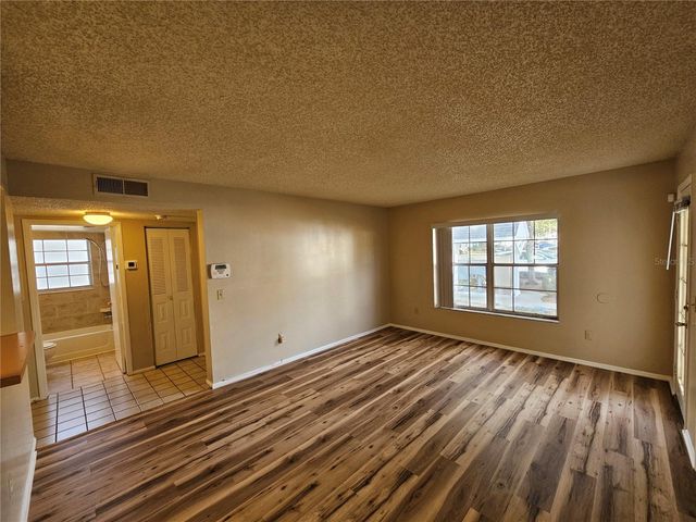 8225 FAIRWAYS CIRCLE F102, Ocala, FL 34472