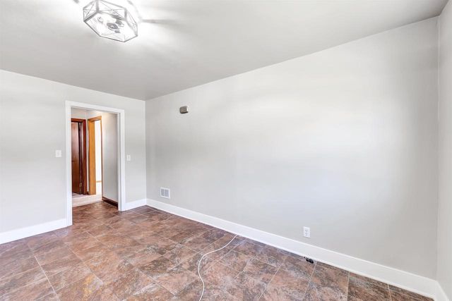 1954 S 9TH STREET, Manitowoc, WI 54220