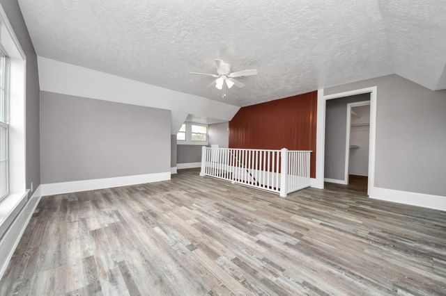 837 Fowlkes Street, Sealy, TX 77474