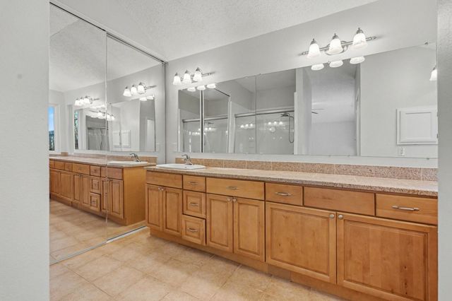 9806 Paddock Court, Houston, TX 77065