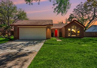 9806 Paddock Court, Houston, TX 77065