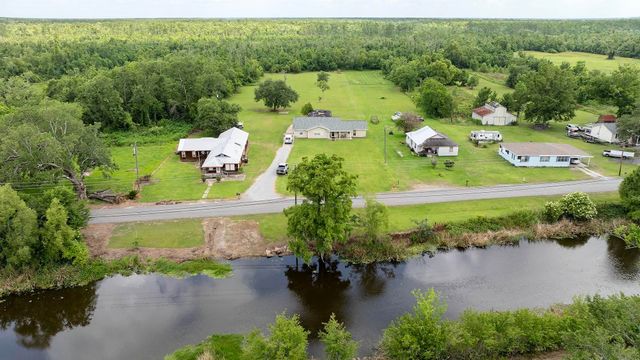 4606 North Bayou Black Drive, Gibson, LA 70356