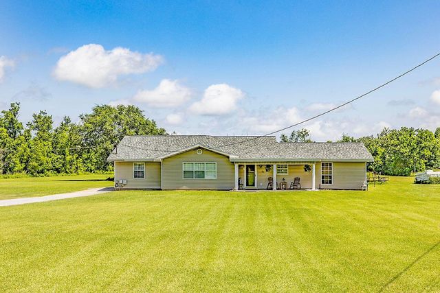4606 North Bayou Black Drive, Gibson, LA 70356