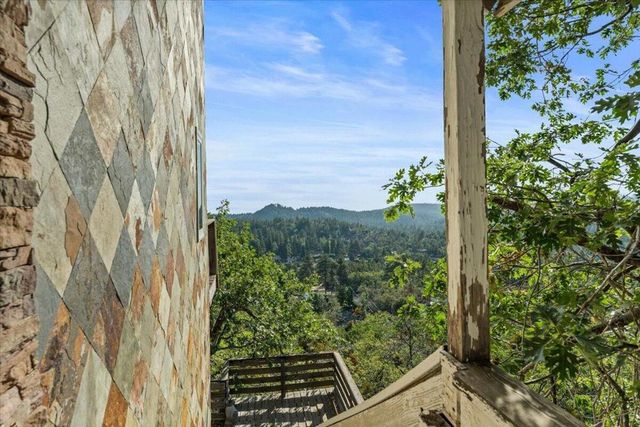 2190 Tank Road, Running Springs, CA 92382