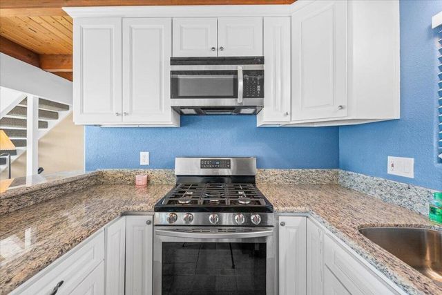 2190 Tank Road, Running Springs, CA 92382