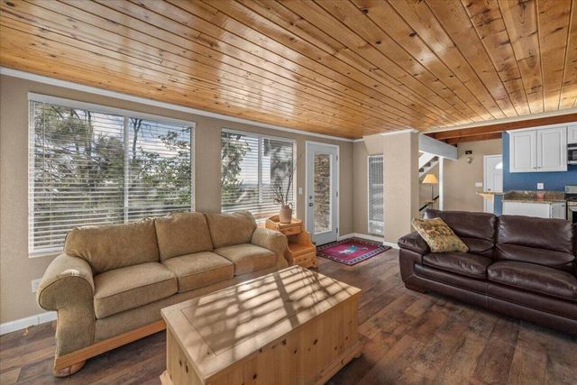 2190 Tank Road, Running Springs, CA 92382