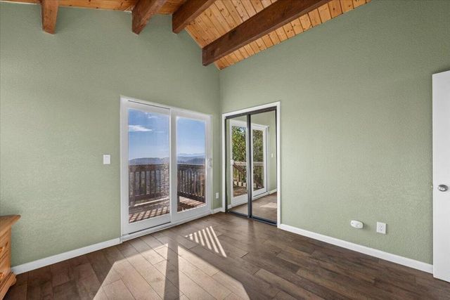 2190 Tank Road, Running Springs, CA 92382