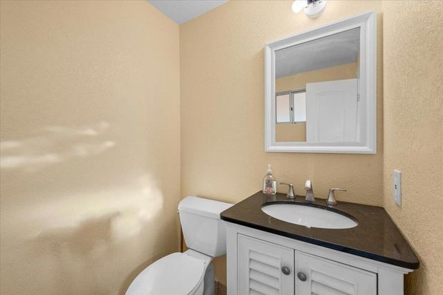 2190 Tank Road, Running Springs, CA 92382
