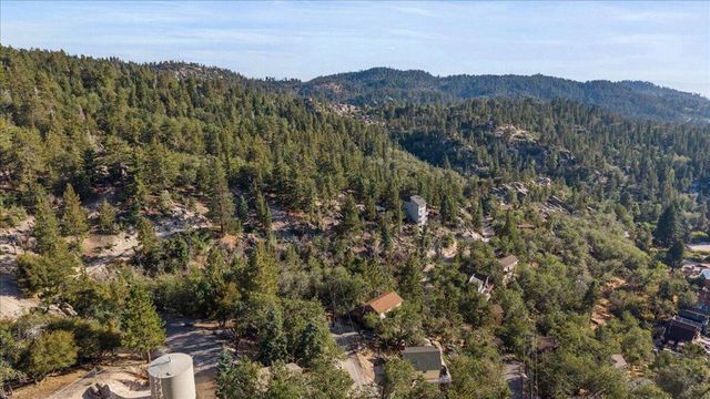 2190 Tank Road, Running Springs, CA 92382
