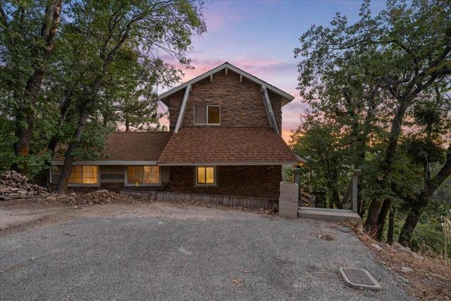 2190 Tank Road, Running Springs, CA 92382