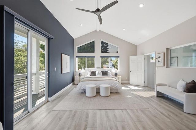 300 De Anza Avenue, San Carlos, CA 94070