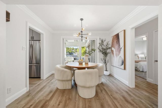 300 De Anza Avenue, San Carlos, CA 94070