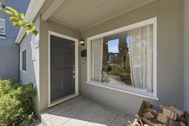 300 De Anza Avenue, San Carlos, CA 94070