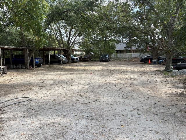 1636 Crestdale Drive, Houston, TX 77080