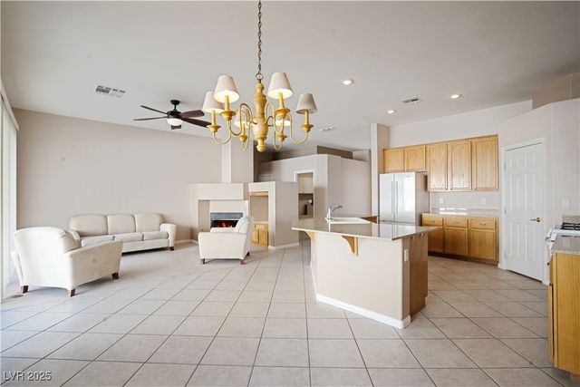 294 Harpers Ferry Avenue, Las Vegas, NV 89148