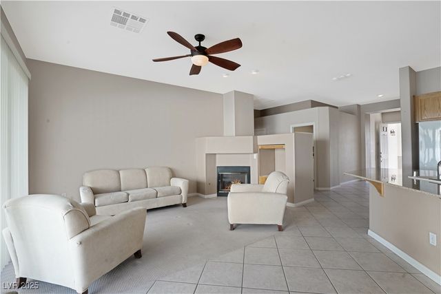 294 Harpers Ferry Avenue, Las Vegas, NV 89148