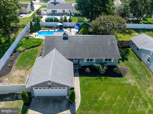 1118 COOPERSKILL RD, Cherry Hill, NJ 08034