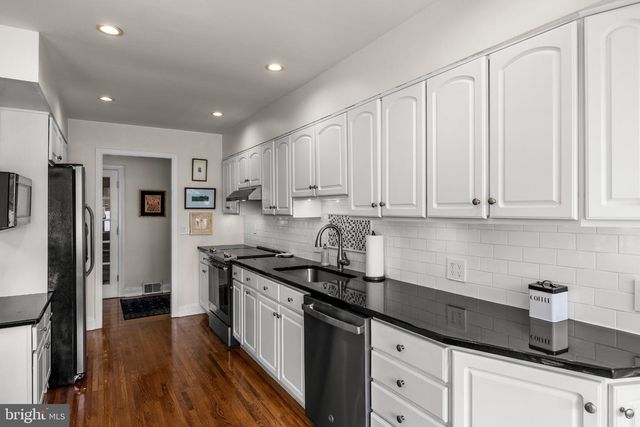 1118 COOPERSKILL RD, Cherry Hill, NJ 08034