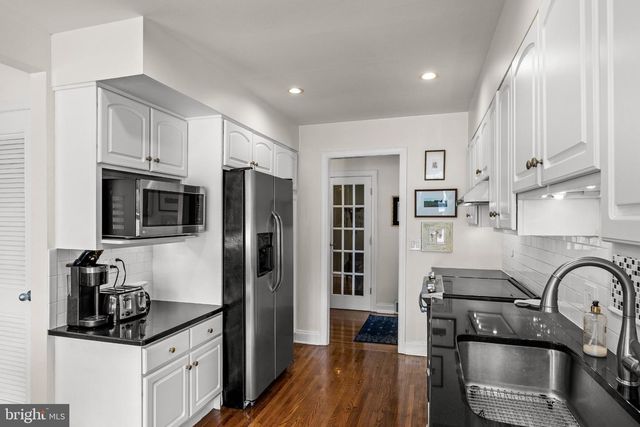 1118 COOPERSKILL RD, Cherry Hill, NJ 08034