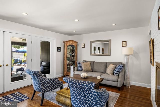 1118 COOPERSKILL RD, Cherry Hill, NJ 08034