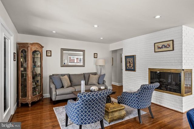 1118 COOPERSKILL RD, Cherry Hill, NJ 08034