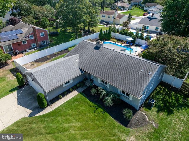 1118 COOPERSKILL RD, Cherry Hill, NJ 08034