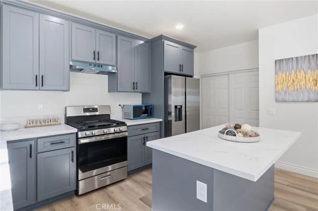 5711 Rocket, Lakewood, CA 90713