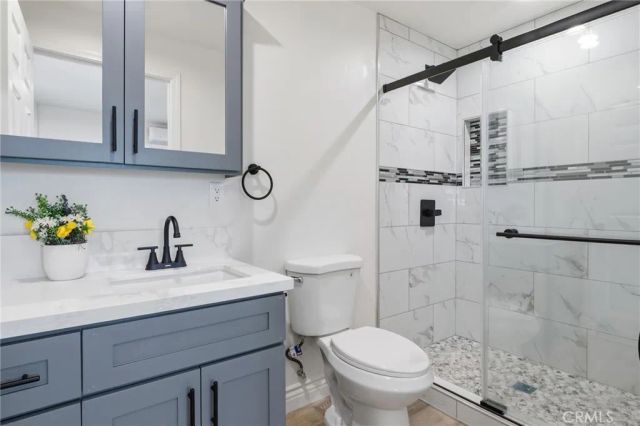 5711 Rocket, Lakewood, CA 90713