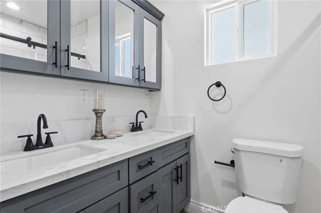 5711 Rocket, Lakewood, CA 90713