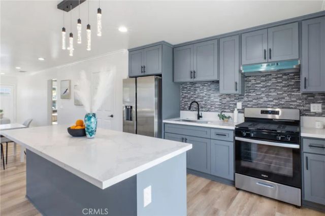 5711 Rocket, Lakewood, CA 90713