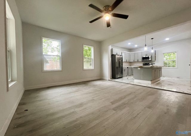 1205 Arthur Street, Gadsden, AL 35903
