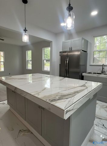 1205 Arthur Street, Gadsden, AL 35903