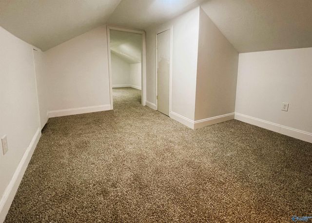 1205 Arthur Street, Gadsden, AL 35903