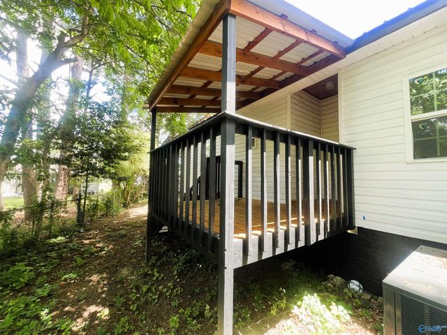 1205 Arthur Street, Gadsden, AL 35903