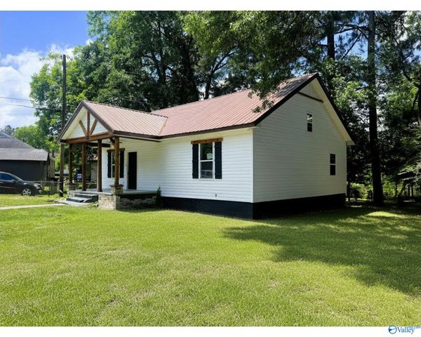 1205 Arthur Street, Gadsden, AL 35903