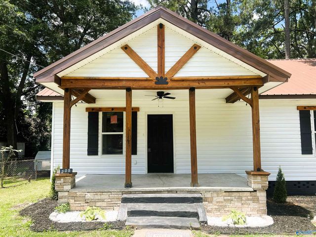 1205 Arthur Street, Gadsden, AL 35903