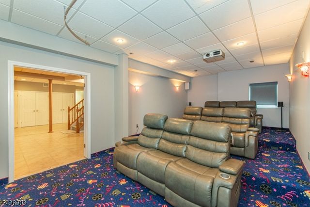 5 Jodilee Ln, Randolph Twp., NJ 07869