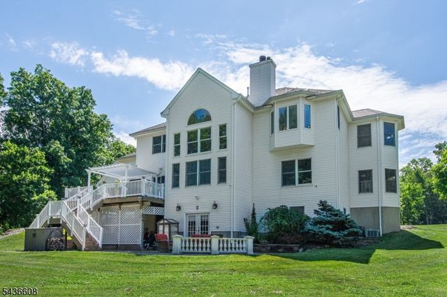 5 Jodilee Ln, Randolph Twp., NJ 07869