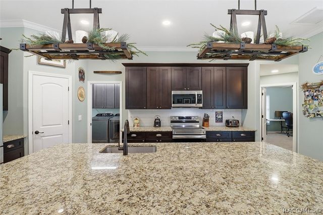 4318 N Pink Poppy Drive, Beverly Hills, FL 34465