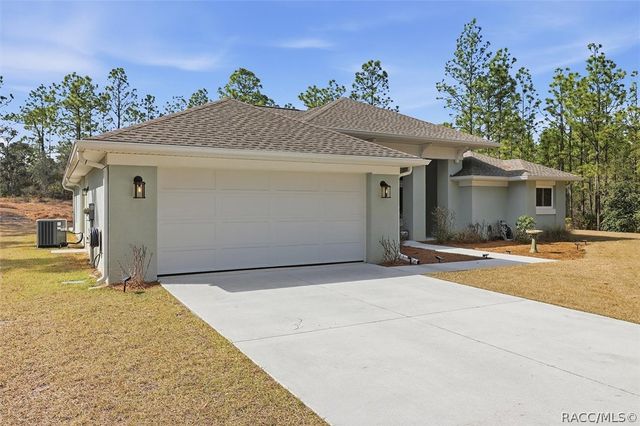 4318 N Pink Poppy Drive, Beverly Hills, FL 34465