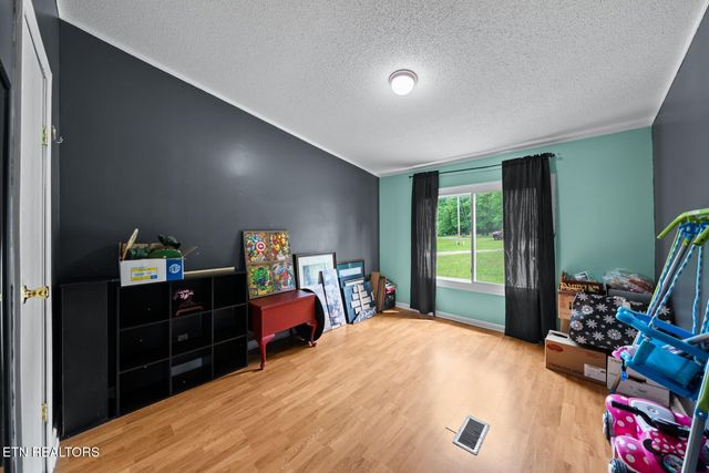642 Daymon Circle, Crossville, TN 38572