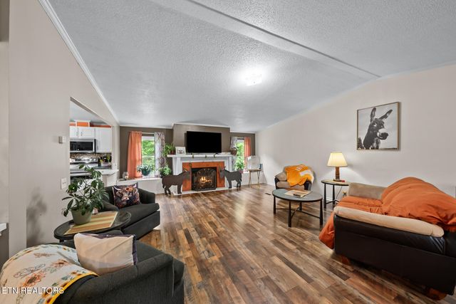 642 Daymon Circle, Crossville, TN 38572