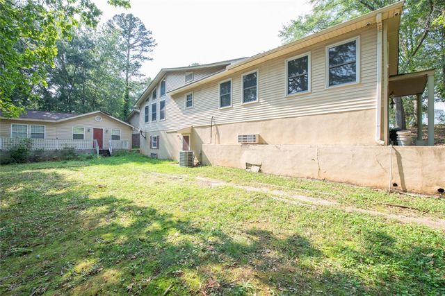 107 Meadow Drive, Seneca, SC 29678