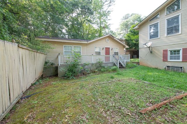 107 Meadow Drive, Seneca, SC 29678