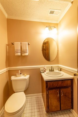 107 Meadow Drive, Seneca, SC 29678