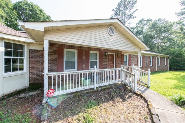 107 Meadow Drive, Seneca, SC 29678