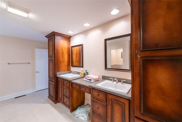 107 Meadow Drive, Seneca, SC 29678