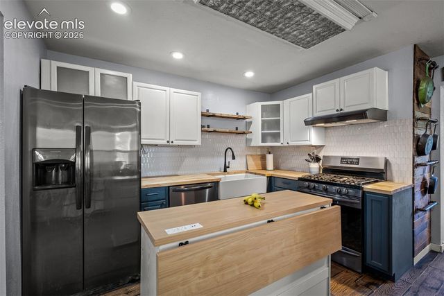 803 N Walnut Street, Colorado Springs, CO 80905