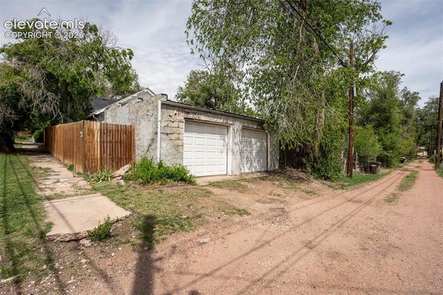 803 N Walnut Street, Colorado Springs, CO 80905